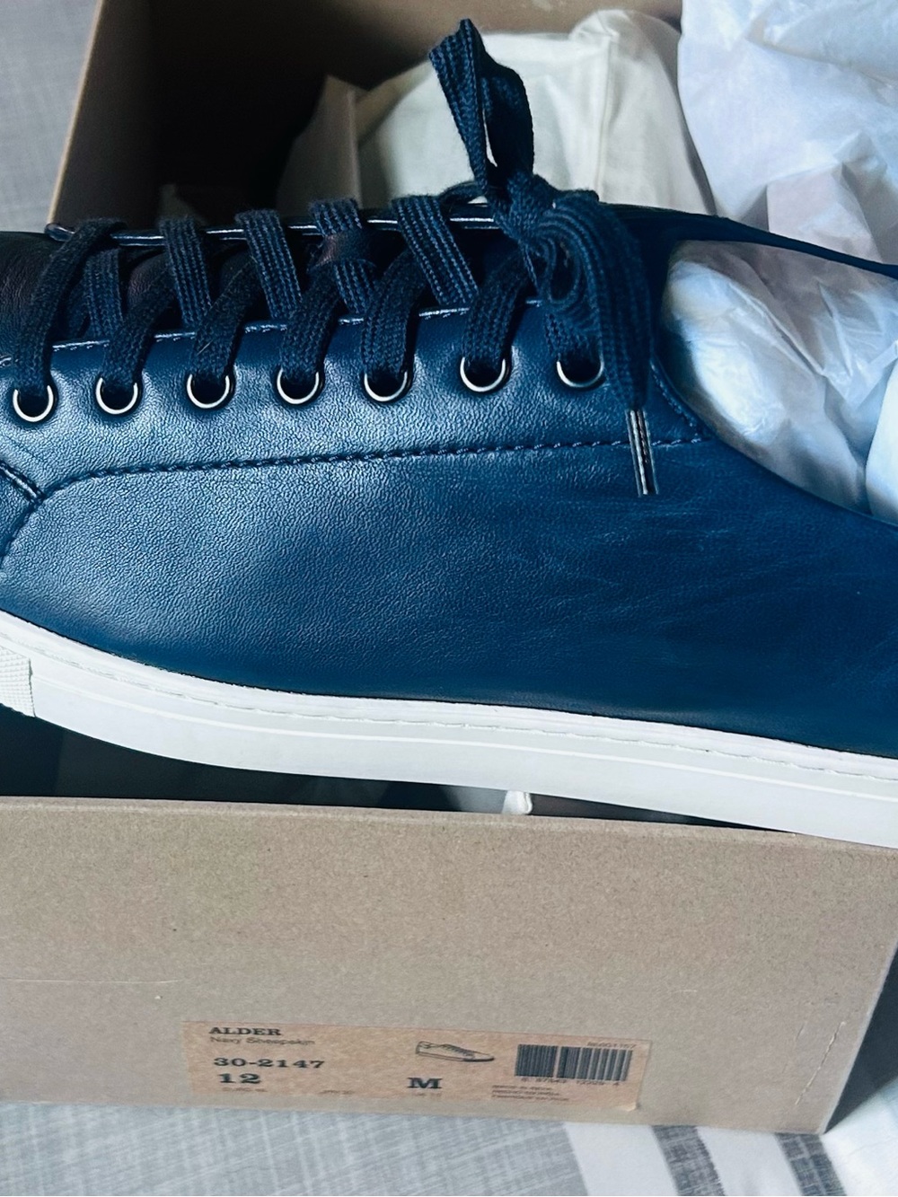Trask Navy Leather Low-Top Sneakers — Casual Everyday Style